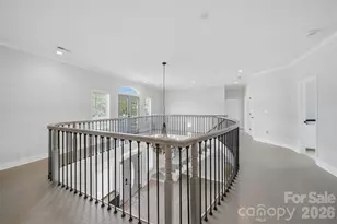 1360 Sweetbriar Ln, Hickory, NC 28602 - Photo 18