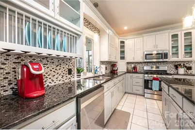 1360 Sweetbriar Lane, Hickory, NC 28602 - Photo 10