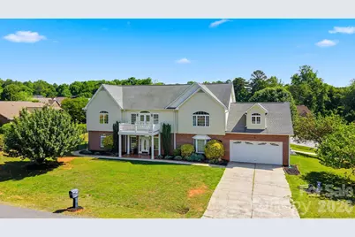 1360 Sweetbriar Lane, Hickory, NC 28602 - Photo 1