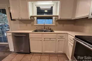 164 Bartlett St, Asheville, NC 28801 - Photo 8