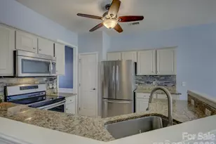 3536 Arborhill Rd, Charlotte, NC 28270 - Photo 8