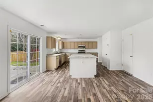 8919 Oransay Way, Charlotte, NC 28278 - Photo 10