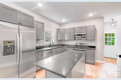 127 Northbend Drive, Asheville, NC 28804 - Photo 10