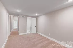 127 Northbend Dr, Asheville, NC 28804 - Photo 22