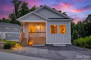127 Northbend Dr, Asheville, NC 28804 - Photo 2