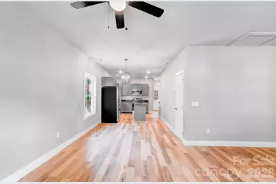 127 Northbend Drive, Asheville, NC 28804 - Photo 8