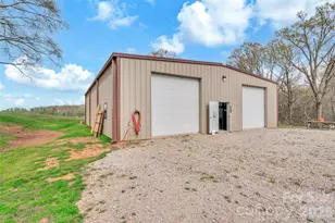 1524 Old Lawyers Rd, Marshville, NC 28103 - Photo 4