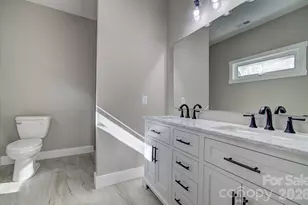 115 Northbend Dr, Asheville, NC 28804 - Photo 10