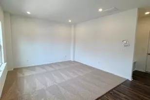 549 Annie Lowery Wy, Davidson, NC 28036 - Photo 2