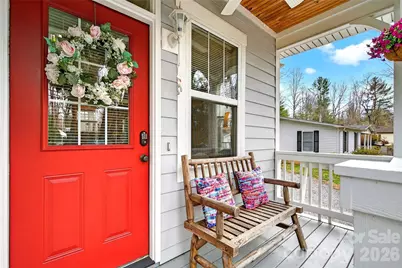 726 Rhododendron Avenue, Black Mountain, NC 28711 - Photo 4