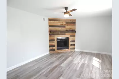 5805 Hunting Ridge Lane #D, Charlotte, NC 28212 - Photo 2