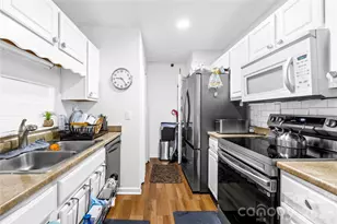 3720 Maggie Laney Dr, Charlotte, NC 28216 - Photo 28