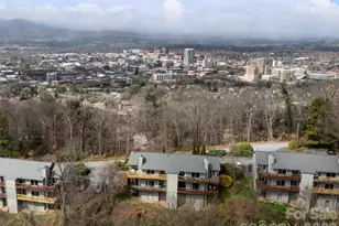 432 Windswept Dr, Asheville, NC 28801 - Photo 20