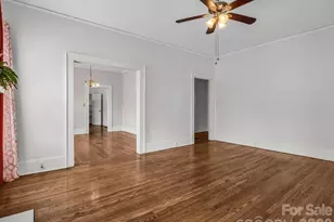 203 Court St, Rutherfordton, NC 28139 - Photo 4