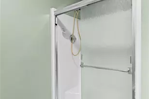 156 Eastwood Dr, Statesville, NC 28625 - Photo 22