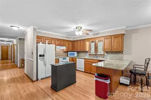 156 Eastwood Dr, Statesville, NC 28625 - Photo 14