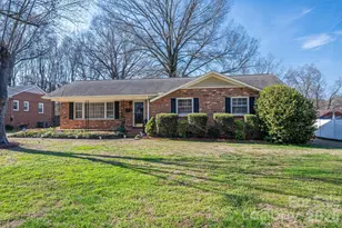 2017 Belmar Dr, Gastonia, NC 28052 - Photo 2