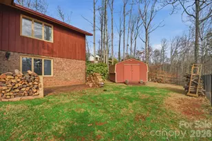 304 Honeysuckle Dr, Rutherfordton, NC 28139 - Photo 22