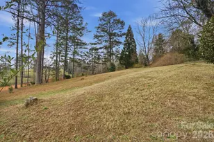 304 Honeysuckle Dr, Rutherfordton, NC 28139 - Photo 24