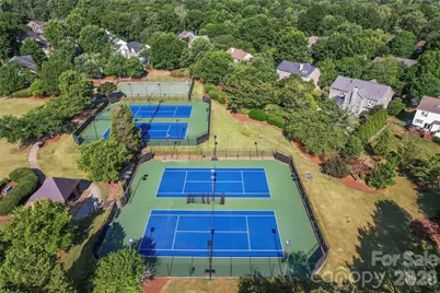 7321 Avonhurst Lane, Charlotte, NC 28269 - Photo 46