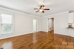 7321 Avonhurst Ln, Charlotte, NC 28269 - Photo 12