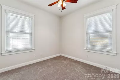 7321 Avonhurst Lane, Charlotte, NC 28269 - Photo 32