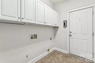 7321 Avonhurst Ln, Charlotte, NC 28269 - Photo 24