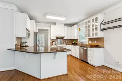 7321 Avonhurst Lane, Charlotte, NC 28269 - Photo 18