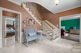 1540 Westbrook Cir, Gastonia, NC 28052 - Photo 2