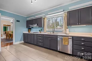 1540 Westbrook Cir, Gastonia, NC 28052 - Photo 6