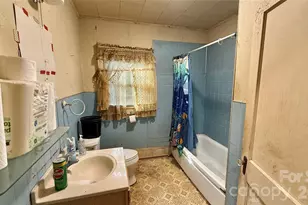 110 Maple St, Clover, SC 29710 - Photo 18