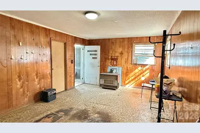 110 Maple Street, Clover, SC 29710 - Photo 4