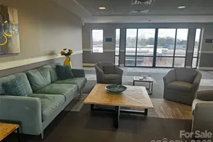 721 Governor Morrison St, Charlotte, NC 28211 - Photo 14