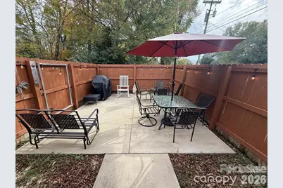 301 S Mountain Street, Cherryville, NC 28021 - Photo 4