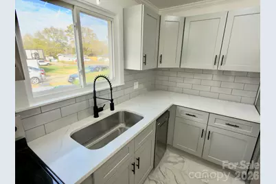 1033 Tracy Drive, Charlotte, NC 28217 - Photo 12