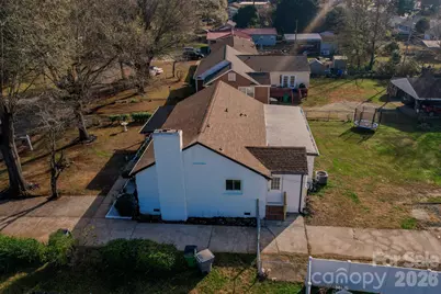 1033 Tracy Drive, Charlotte, NC 28217 - Photo 6