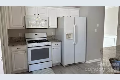 12045 Evergreen Hollow Drive, Charlotte, NC 28269 - Photo 8