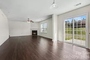 12814 Settlers Trail Ct, Charlotte, NC 28278 - Photo 14