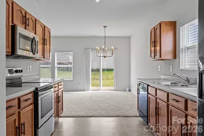 9006 Corey Common Avenue, Charlotte, NC 28216 - Photo 14