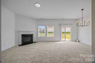 9006 Corey Common Ave, Charlotte, NC 28216 - Photo 8