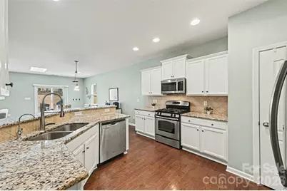 116 Glastonbury Drive, Mooresville, NC 28115 - Photo 6