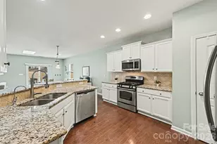 116 Glastonbury Dr, Mooresville, NC 28115 - Photo 6