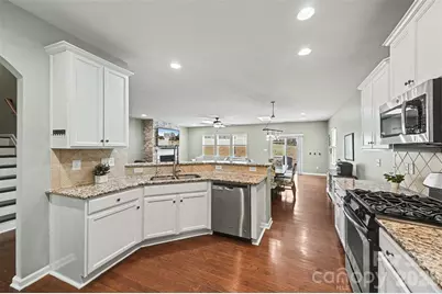 116 Glastonbury Drive, Mooresville, NC 28115 - Photo 12