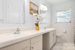 183 Kingsway Cir, Charlotte, NC 28214 - Photo 20