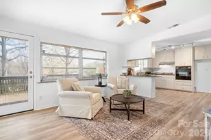 183 Kingsway Cir, Charlotte, NC 28214 - Photo 14