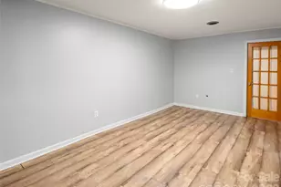 36 Auburndale Dr, Asheville, NC 28806 - Photo 22