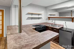 36 Auburndale Dr, Asheville, NC 28806 - Photo 24