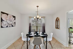 8413 Red Setter Ln, Charlotte, NC 28227 - Photo 8