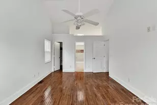 8413 Red Setter Ln, Charlotte, NC 28227 - Photo 12