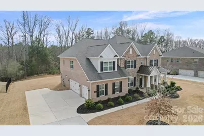 2185 Loire Valley Drive, Fort Mill, SC 29707 - Photo 2